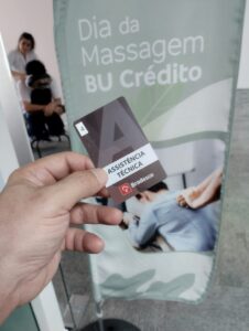 Crachá Evento Corporativo Quick Massage — Espaço TAO Massoterapia Corporativa: Crachá de evento corporativo quick massage empresa Espaço TAO Curitiba